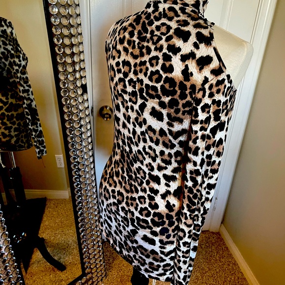 Sexy long sleeve leopard top - Picture 3 of 5
